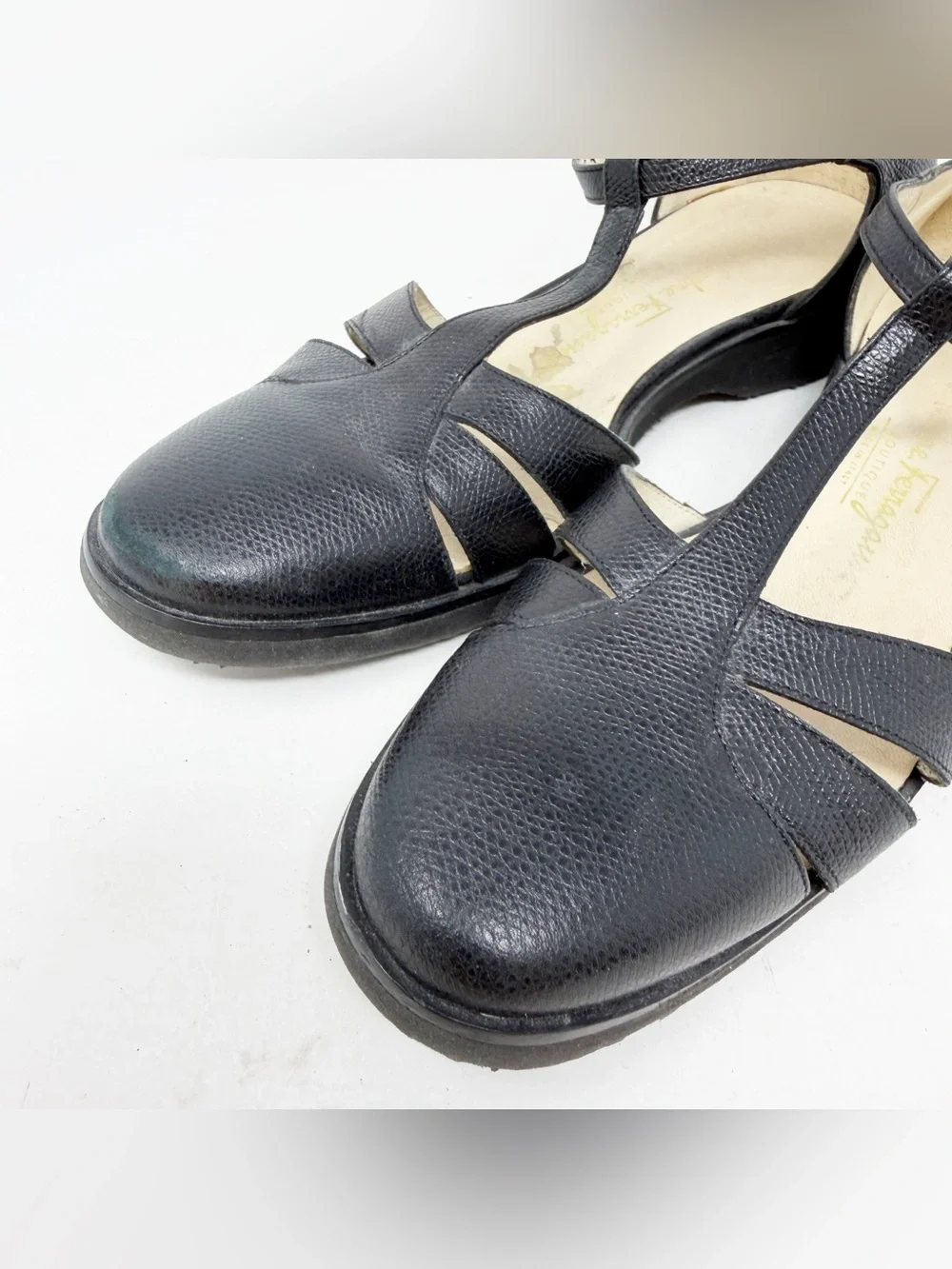 Salvatore Ferragamo T-Strap Wedge Sandals Black Pebbled Leather 6.5 B Designer